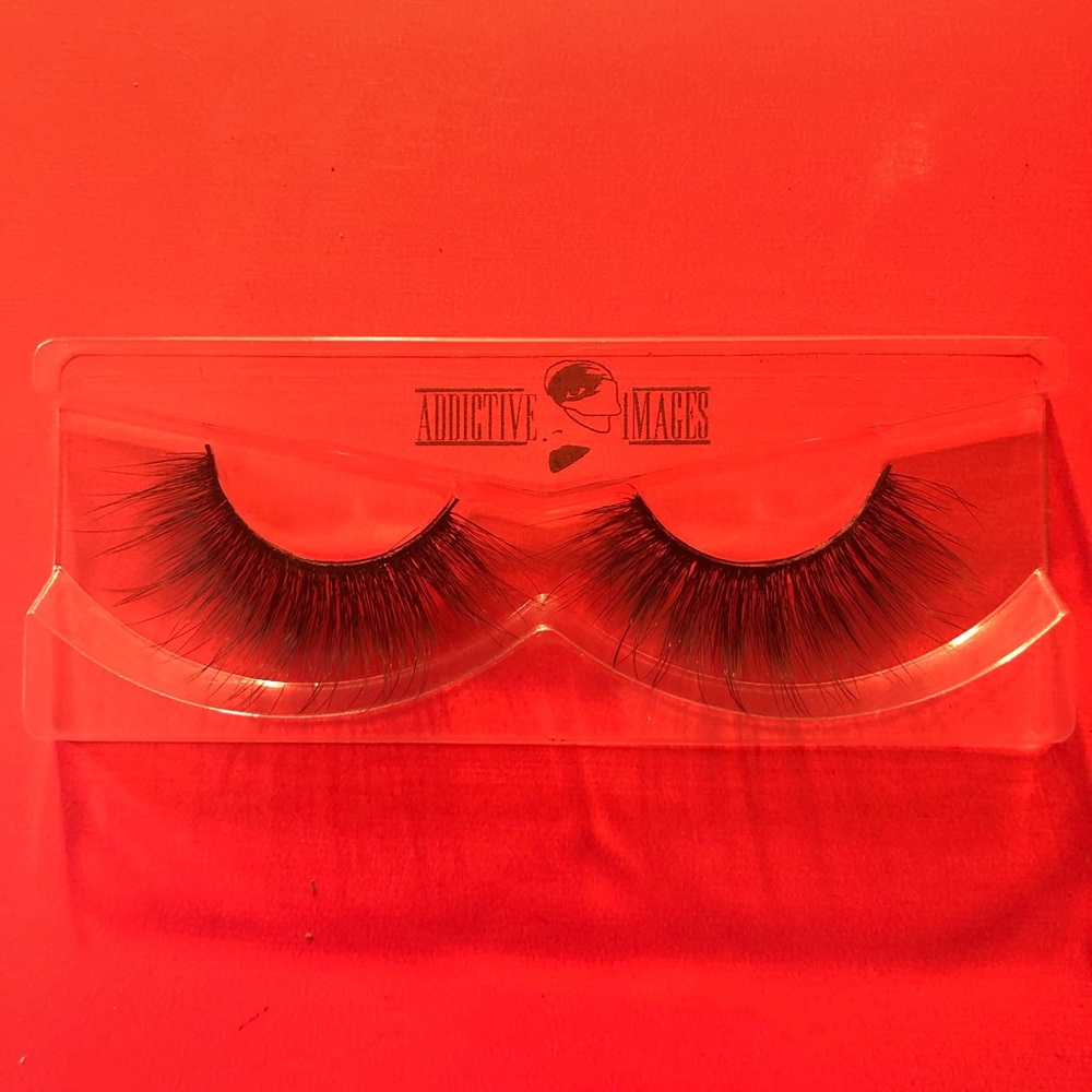 Natural fluffy 3D mink eyelashes